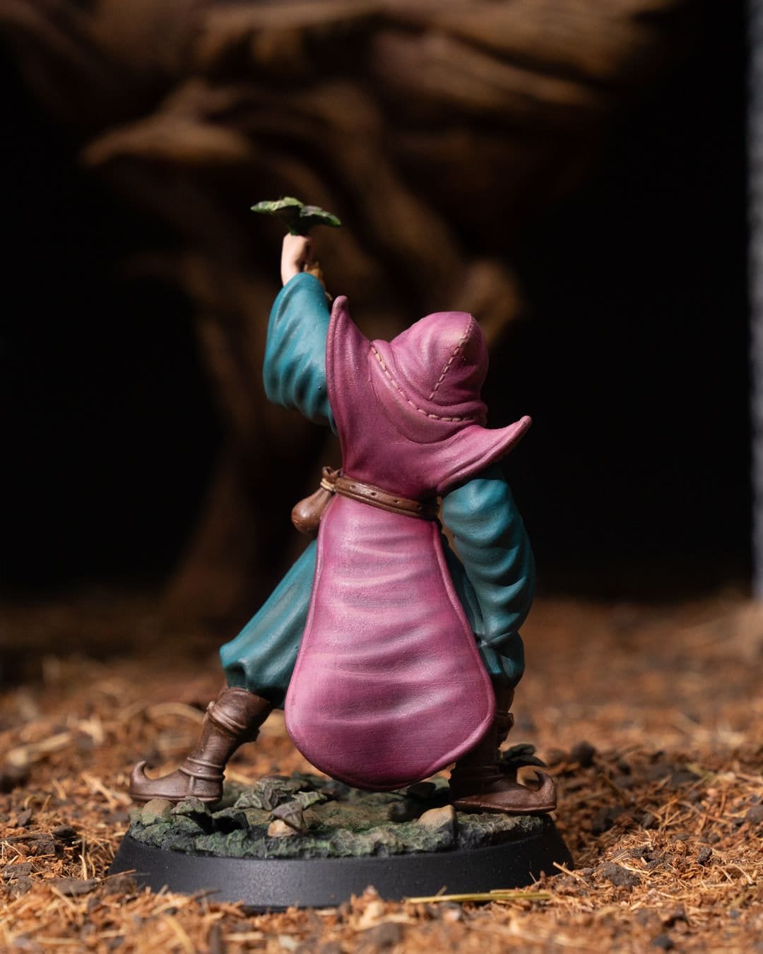 Isis | UNPAINTED | Tabletop Scale | TTRPG D&D Miniature | DnD
