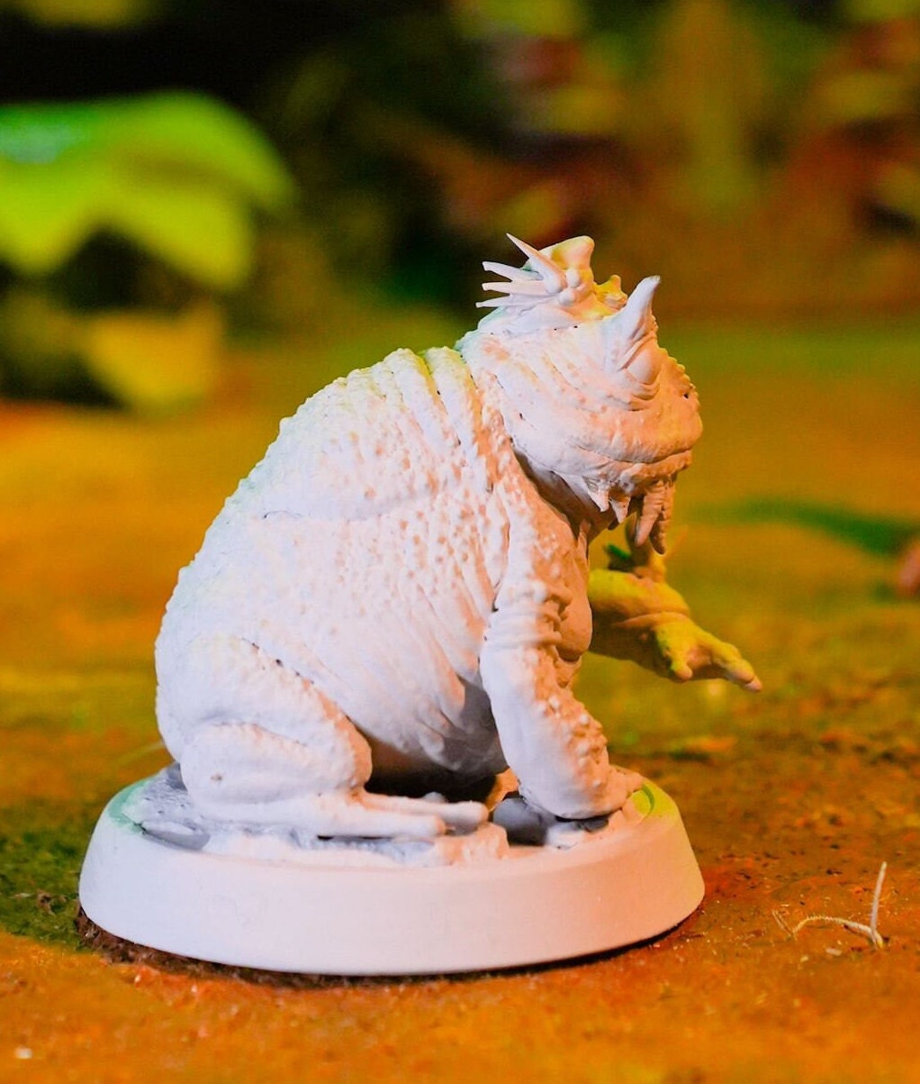 Garten Giant Frog | UNPAINTED | Tabletop Scale | TTRPG D&D Miniature | DnD
