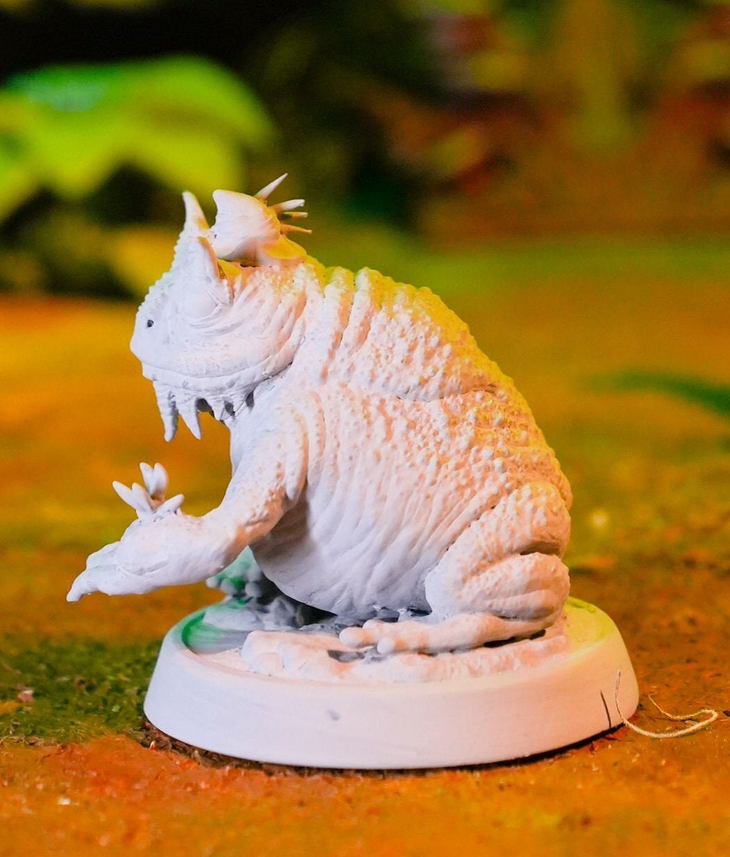 Garten Giant Frog | UNPAINTED | Tabletop Scale | TTRPG D&D Miniature | DnD
