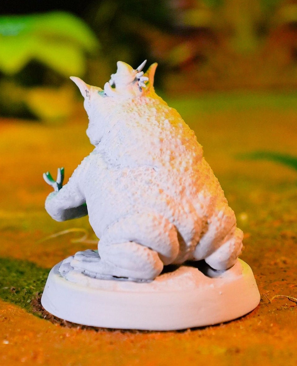 Garten Giant Frog | UNPAINTED | Tabletop Scale | TTRPG D&D Miniature | DnD