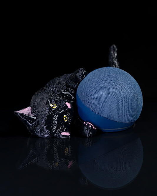 Yarn Play Kitty Echo Dot Holder