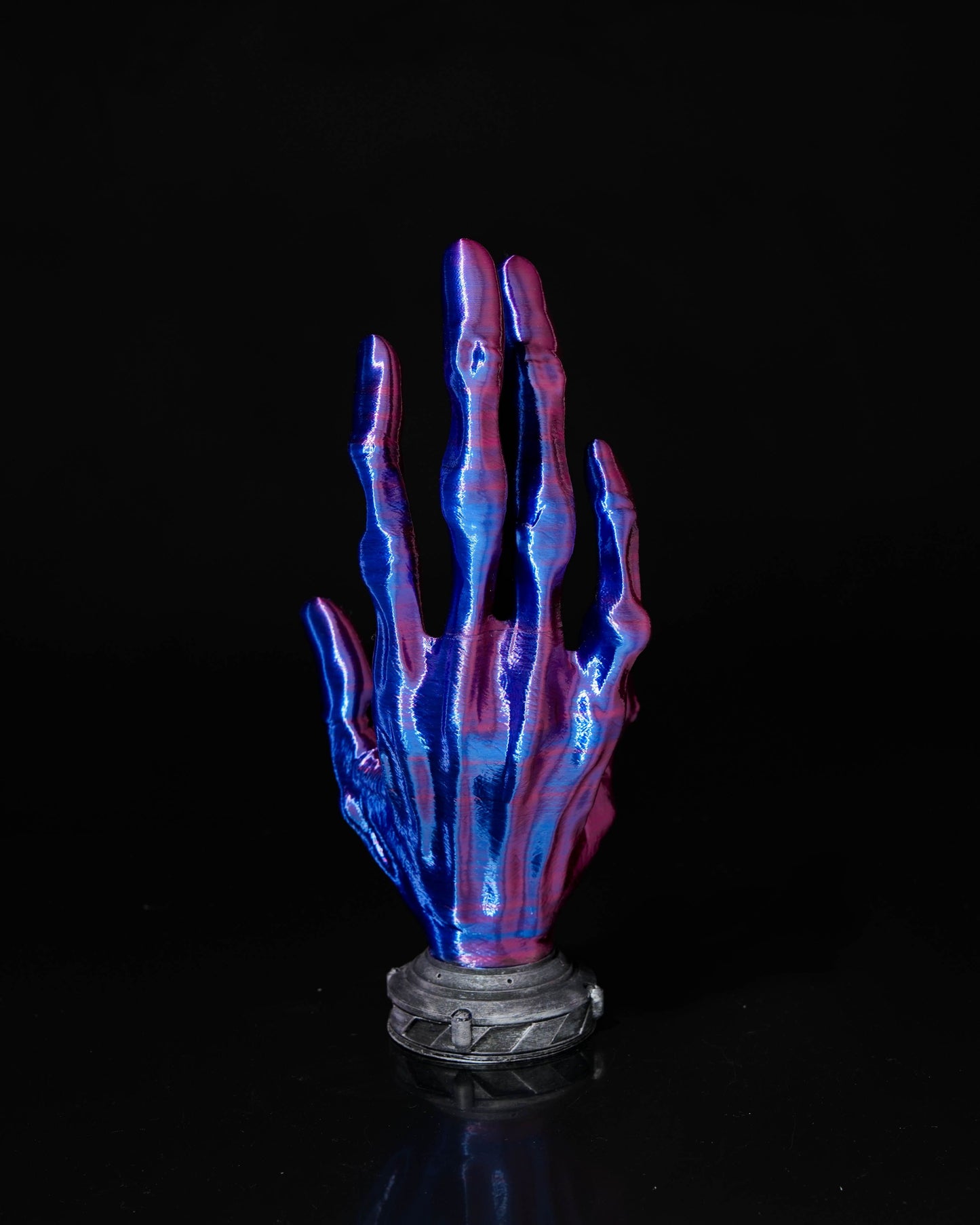 6-Finger Alien Hand Controller Holder