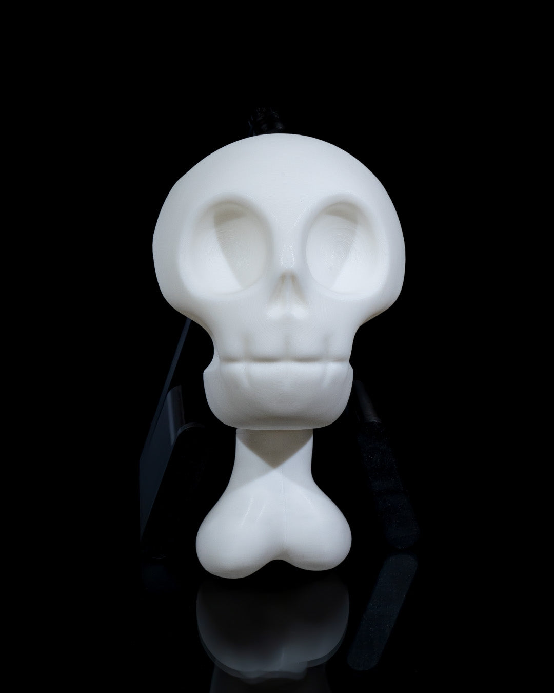 Stylized Skull Headphone Holder