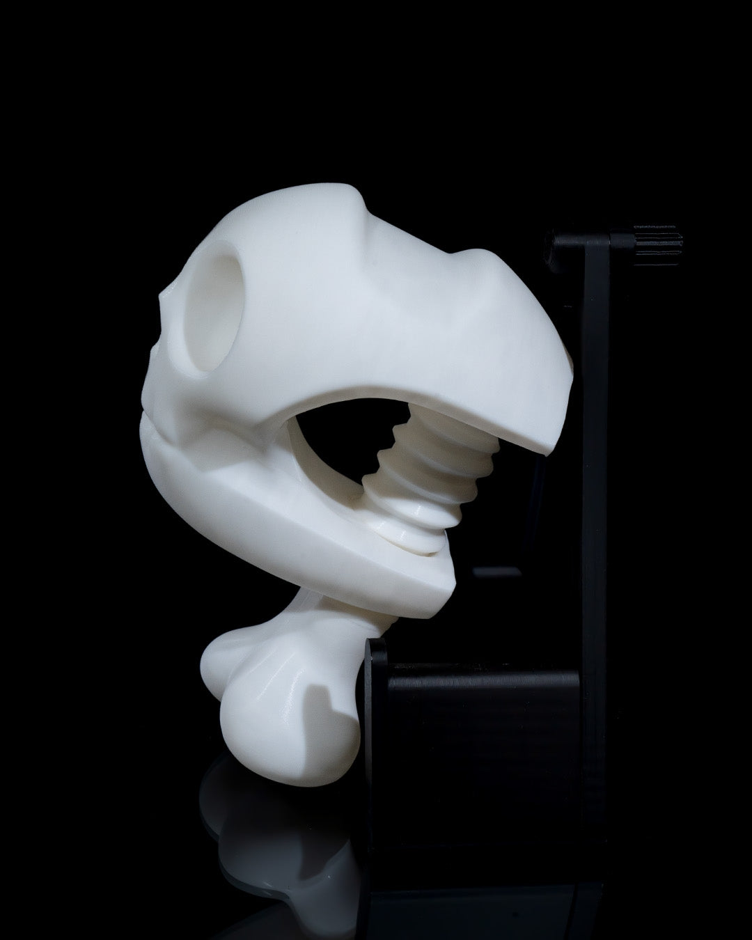 Stylized Skull Headphone Holder