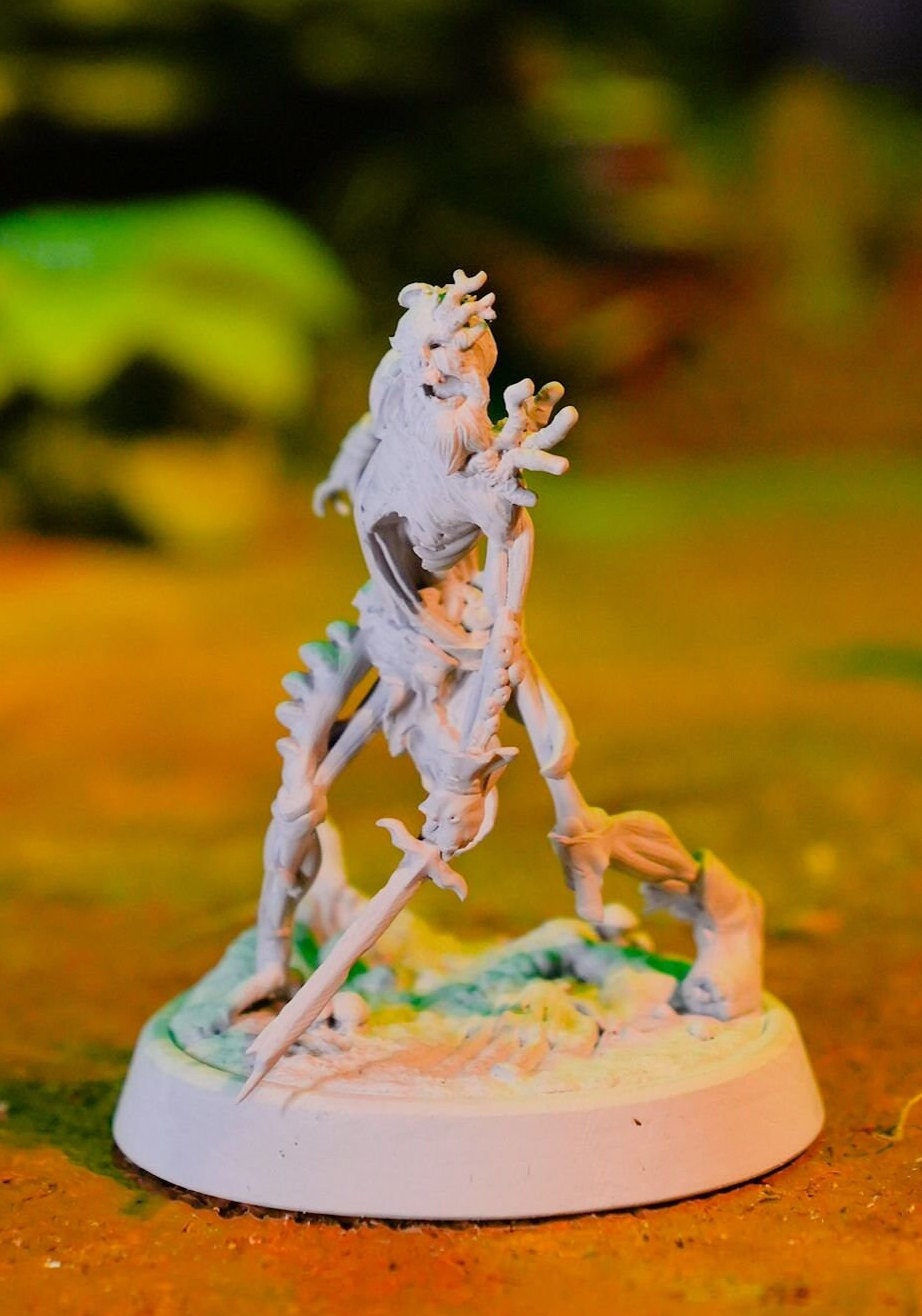 Swap Zombie | UNPAINTED | Tabletop Scale | TTRPG D&D Miniature | DnD