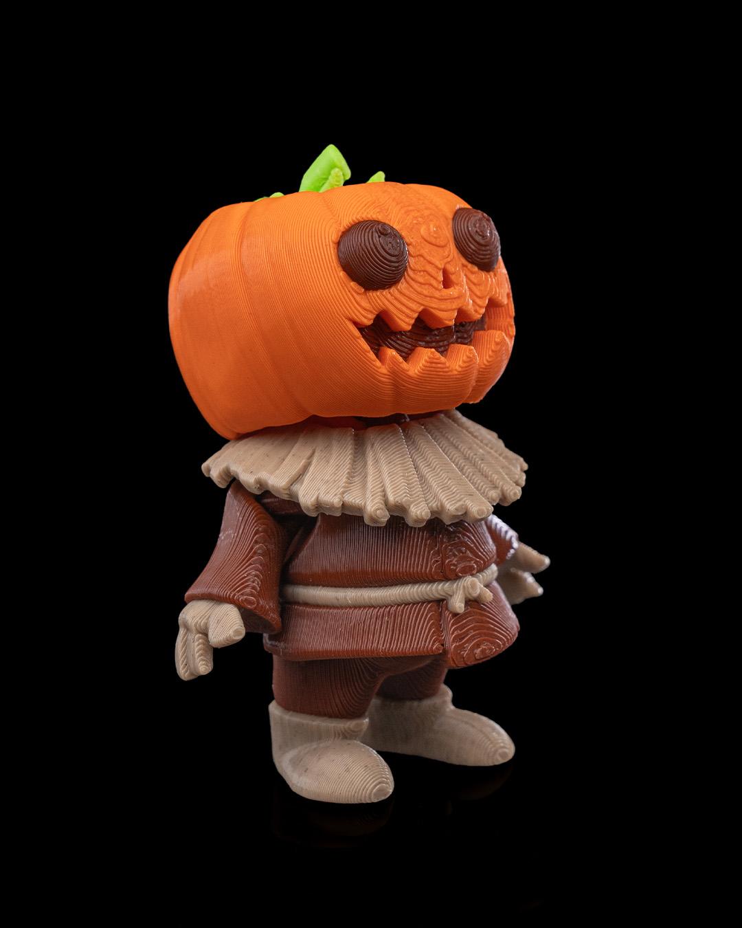 Scarecrow Keychain - 'Scare-cutie'