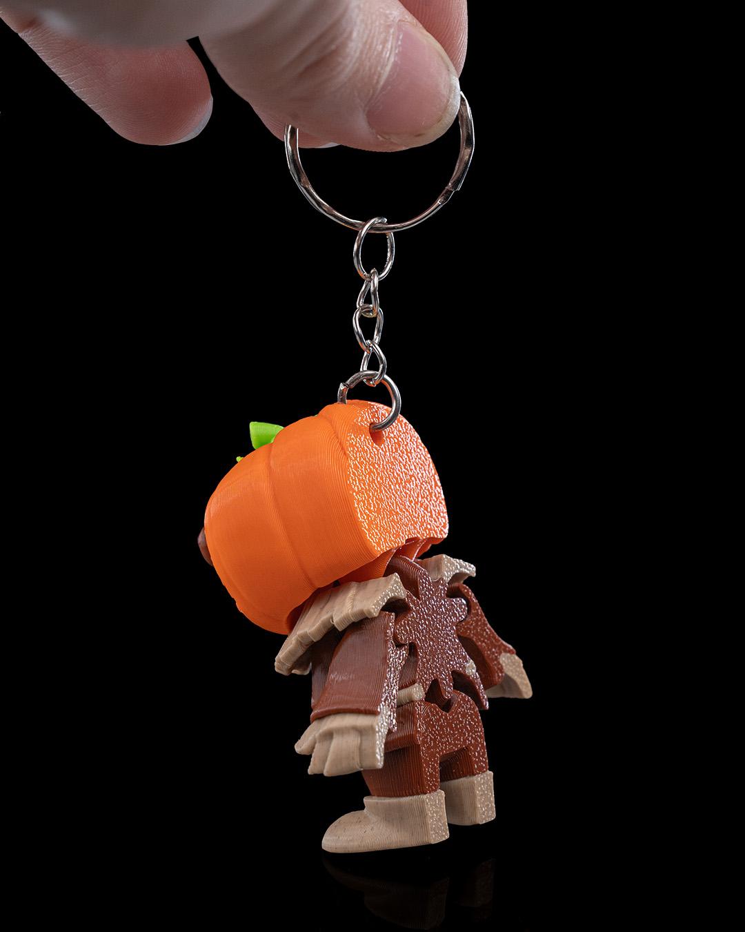 Scarecrow Keychain - 'Scare-cutie'